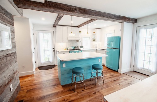 Charlevoix Cabaña | Norwood Farm and Vineyard, Village Guest Cottage