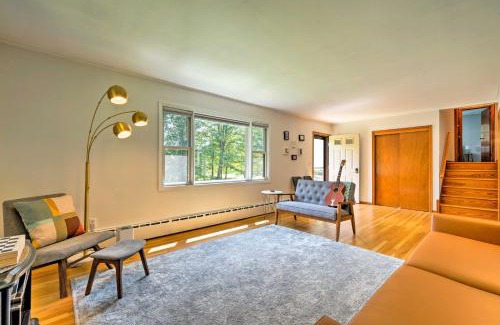Manchester Center Casa | Nostalgic Vermont Escape in Manchester Center
