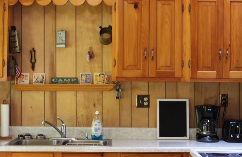 South China Cabaña | "No-A-Pine Lane COTTAGE" es un tesoro familiar disfrutado generaciones