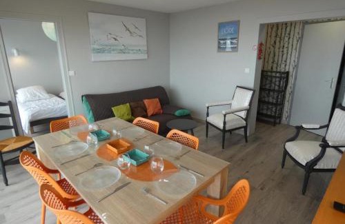 Notre-Dame-de-Monts Apartamento | Notre-Dame-de-Monts - Appartement 2 chambres vue océan, balcon, proche plage & commerces - FR-1-540-120