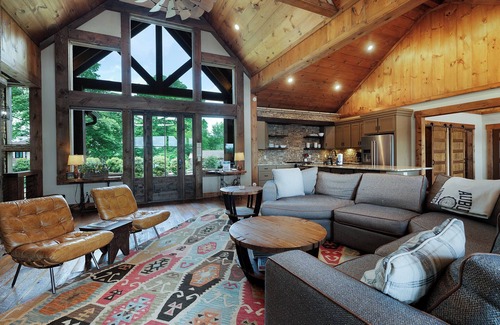 Blairsville Casa | Nottely Island Retreat - Lake Front