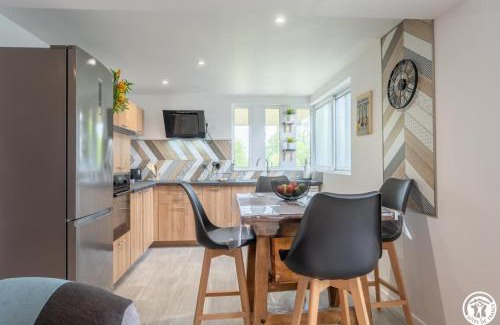 Thelloise Casa | Nou kontan vwe-zot