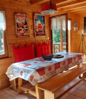Gerardmer Chalet De Esquí | Nouveau le Ské chalet, terrain clôturé, garage, animaux acceptés, proche lac