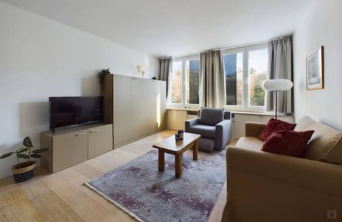 Sint-Gillis Apartamento | Nouveau Studio - Central, Calme et Bien Placé
