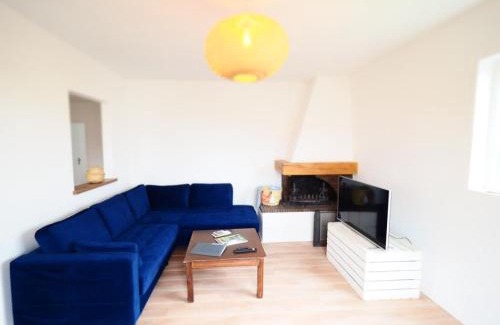 Bellerive-sur-Allier Casa | NOUVEAUTE Maison Cocooning avec jardin, Terrasse couverte et Jacuzzi