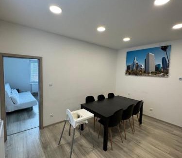 Dvur Kralove nad Labem Apartamento | Nová Tyršova