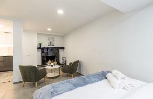 Chugureti Apartamento | Nova Charm Apartments - Modern Comfort in the Heart of Tbilisi Old Town
