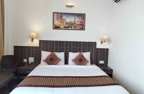 Ramnagar Complejo | Novel Resort by Urban