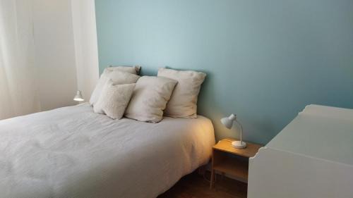 Bruz Apartamento | November Charlie, appartement en centre ville de Bruz