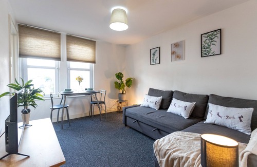 Easton Apartamento | November Discount - Long Stay - Contractors