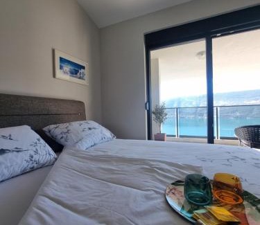 Topla Apartamento | Novi Hills