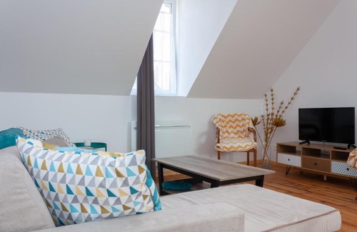 Noyon Casa | Noviomagus