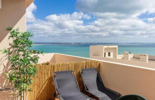 Ameijeira Apartamento | NOVO! Apartamento Vista Mar junto à praia Dona Ana