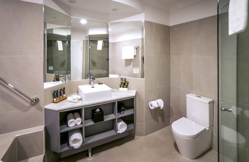 Cairns Central Business District Hotel | Novotel Cairns Oasis Resort
