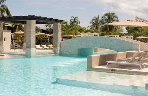 Eaton Hotel | Novotel Darwin Airport