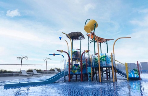Jumeirah Village Triangle Hotel | Novotel Jumeirah Village Triangle