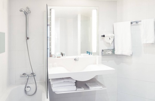 Lille Centre Ville Hotel | Novotel Lille Centre Gares
