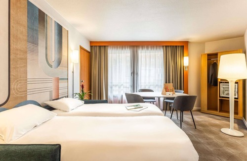 Lille Centre Ville Hotel | Novotel Lille Centre Gares
