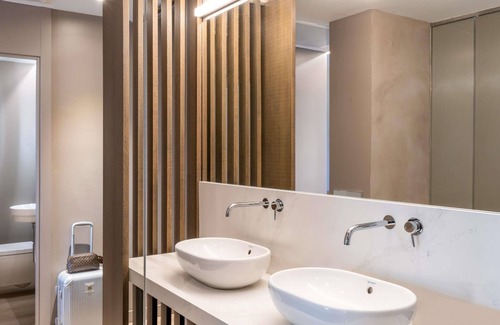 Corralejos Hotel | Novotel Madrid Campo de las Naciones