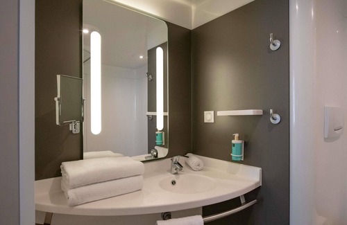 L'Arenas Hotel | Novotel Suites Nice Airport