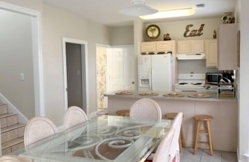 Morgantown Casa | NOW HEATED POOL! PRIVATE BEACH ACCESS~2 POOLS~PICKLEBALL~WHEELCHAIR ACCESS~WIFI