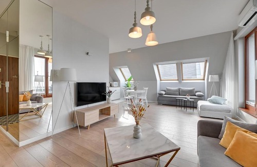 Old Town Apartamento | Nowa Motława SPA, Pool, Gym & Parking by Downtown Apartments