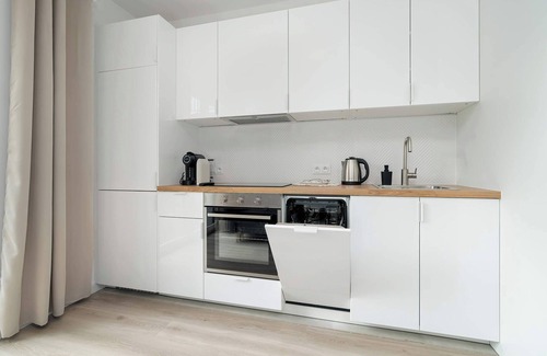 Jezyce Apartamento | Nowoczesne Apartamenty dla 2 Doroslych i 2 Dzieci Parking by Noclegi Renters