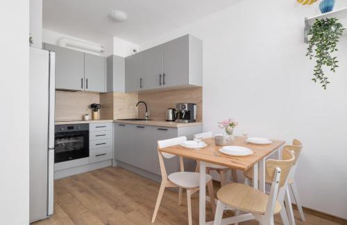 Pradnik Bialy Apartamento | Nowoczesny Apartament w Krakowie z Klimatyzacją i Parkingiem by Noclegi Renters