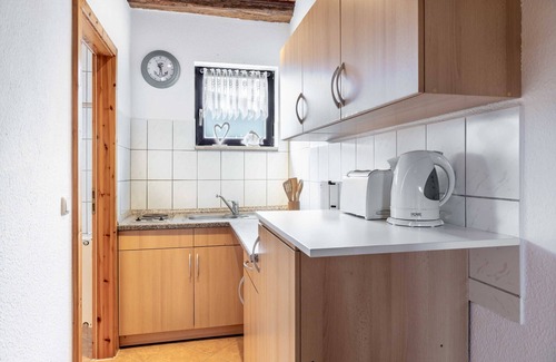 Steffenshagen Apartamento | Nr. 1 - 3 Zimmer Ferienwohnung mit Terrasse und Garten - Ostsee Bauernhof Schwalbennest OFC 15
