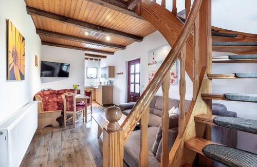 Steffenshagen Apartamento | Nr. 1 - 3 Zimmer Ferienwohnung mit Terrasse und Garten - Ostsee Bauernhof Schwalbennest OFC 15
