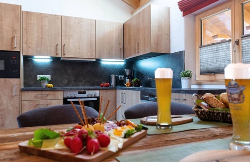 Wallgau Apartamento | "Nr. 2" apartment Wetterstein, 2 bedrooms, shower, WC - Geierstanger, country house