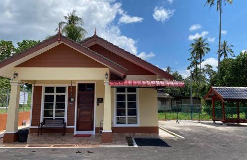 Kampung Perupuk Casa | NSJay Guest House