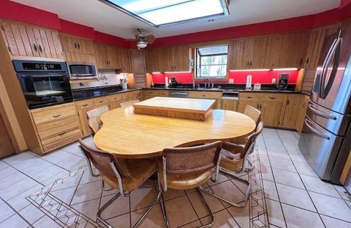 Cleora Casa | The Nautical Nook - lake front house on Duck Creek