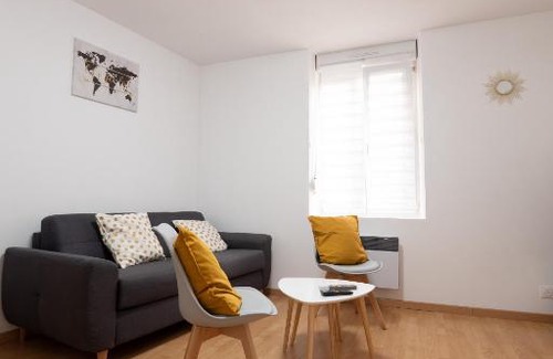 Laon Sud Apartamento | **Nuances de Gry** Charmant T2 Centre Ville, Gare REIMS