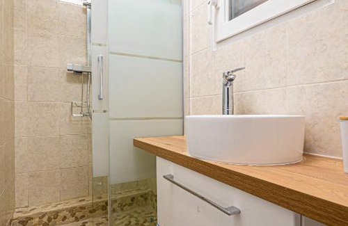 Laon Sud Apartamento | **Nuances de Gry** Charmant T2 Centre Ville, Gare REIMS