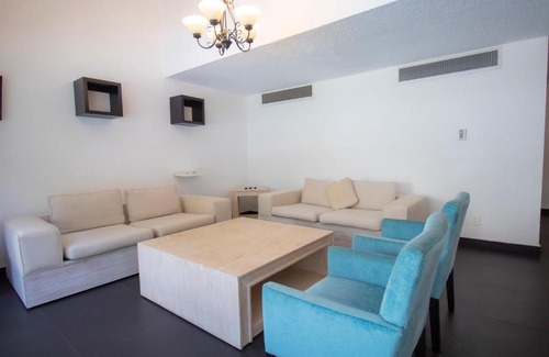 Granjas del Marqués Apartamento | ¡NUEVA! Bamboo EL PARAÍSO (Luxury All Inclusive)
