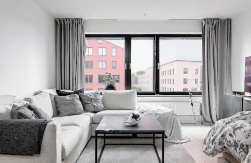 Vaxjo Apartamento | Nuevo Aurora Luxe Apartment Växjö Near Vida Arena