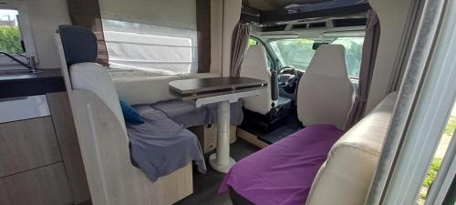 Segonzac Otro | Nuit en Camping car : une experience immersive