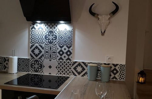 Pont-de-Veyle Apartamento | Nuit Romantique, Champagne, Spa-balnéo, Petit dej