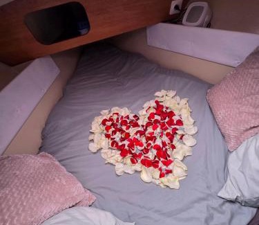 Deauville Alquiler De Eote | Nuit romantique sur un bateau à Deauville