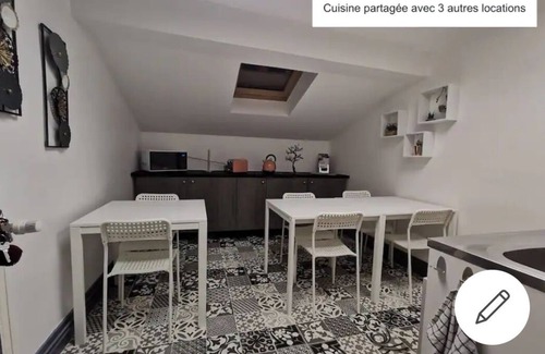 Saint-Laurent-sur-Saone Apartamento | Nuit Tendance à Mâcon 3 - 2 Adultes et 2 Enfants