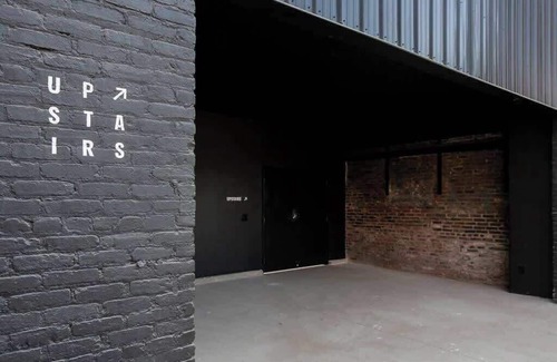 East Market District Apartamento | NuLu Arts District Designer Curated Studio