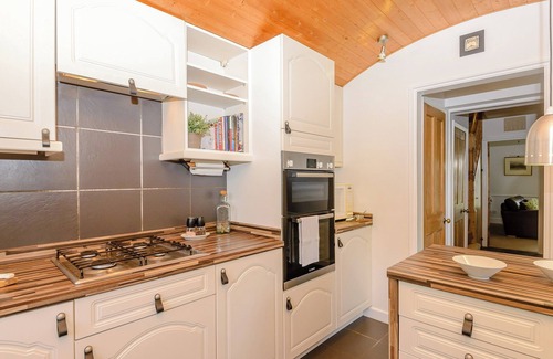 Gosport Cabaña | Number 1 Admiralty Cottages