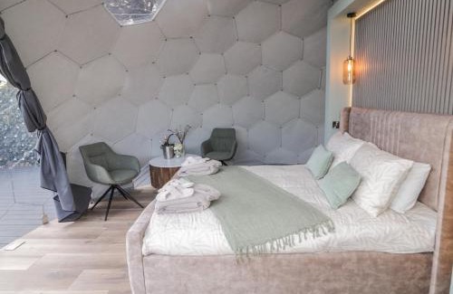 Derrybeg Casa | Number 1 Dome