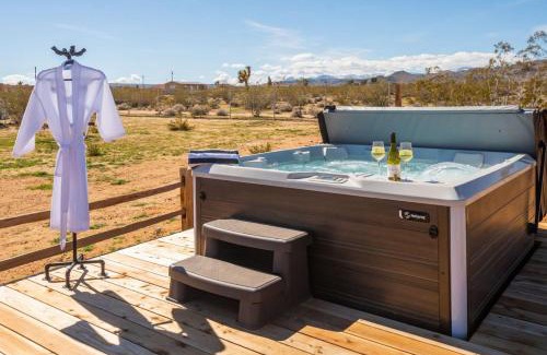 Landers Casa | Number 1 Joshua Tree Escape-Heated Pool
