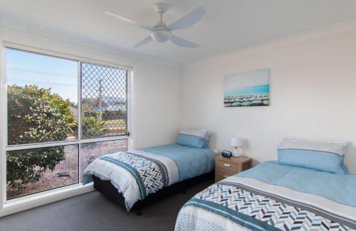 Tuncurry Casa | Number 4 at 27 South Street