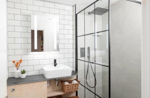 Truro Casa | Number 4 - Stylish 1 bedroom house in Truro, Cornwall