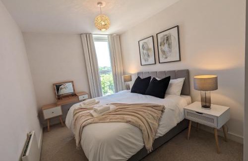 Hemel Hempstead Apartamento | Number 43 Elite Apartment - Top Floor - Free Parking