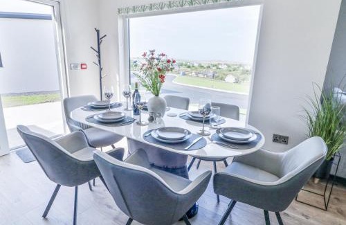 Derrybeg Casa | Number 5 Villa - The View