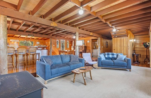 Potato Point Casa | Number 8 @ The Point